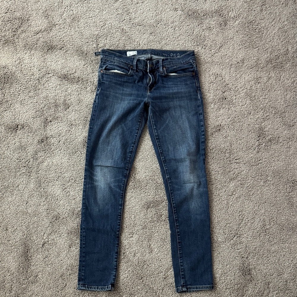 GAP Women's Dark Blue Skinny Jeans